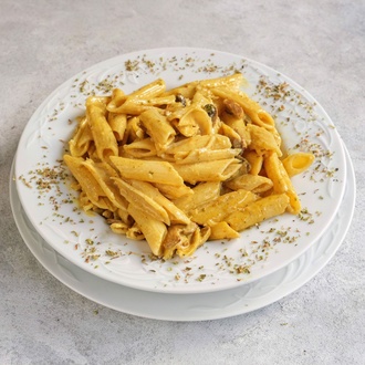 Köri Soslu Penne görseli