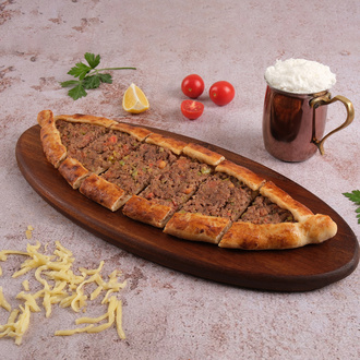 Kıymalı Pide görseli