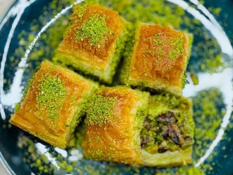 Fıstıklı Kuru Baklava (1 Kg. ) görseli