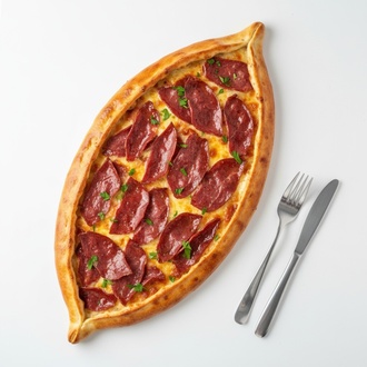 Pastırmalı Pide görseli