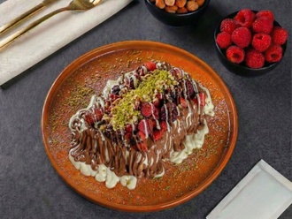 Dessert Red Waffle görseli
