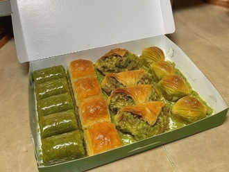 Karışık Baklava (1 Kg.) görseli