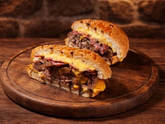 Usta Barbekü Burger görseli