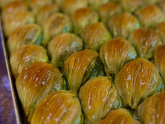 Midye Baklava (3 Adet) görseli