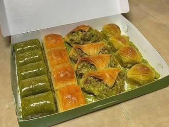 Karışık Baklava (2 Kg.) görseli