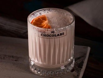 Iced Chai Tea Latte (12 Oz) görseli
