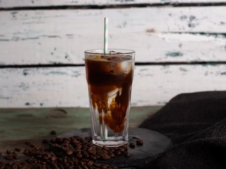 Iced Americano (12 Oz) görseli