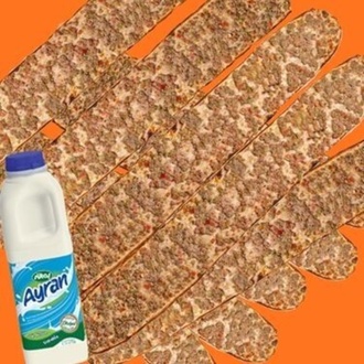 10 Adet Etli Ekmek + 1 Lt. Ayran görseli