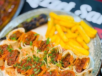 Sarma Beyti̇ Kebap görseli