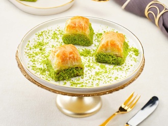 Fıstıklı Kuru Baklava (1 Kg.) görseli