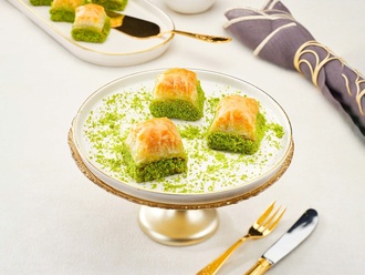 Fıstıklı Kuru Baklava (500 Gr.) görseli