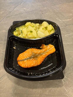 Fırın Somon & Hardallı Patates Salata görseli
