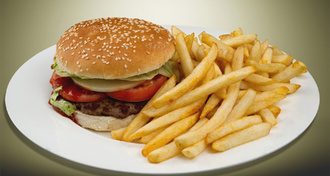 Hamburger& Patates görseli
