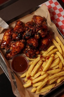 Bbq Soslu Chicken Wings (8 Adet) görseli