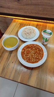 Çorba + Tavuklu Pilav + Kuru Fasulye + Ayran görseli