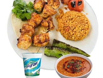 Tavuk Şiş Menü görseli