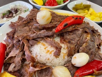 Pilav Üstü Et Döner (180 Gr.) görseli