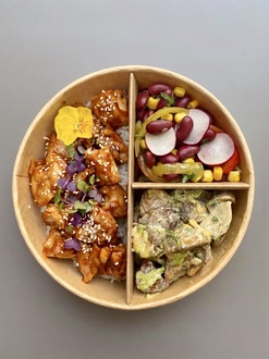 Bbq Soslu Chicken Bowl görseli