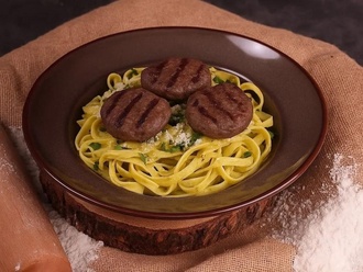 Köfteli Fettuccine görseli