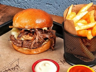 Met Burger Menü görseli