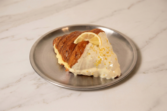 Limonlu & Çikolatalı Kruvasan görseli