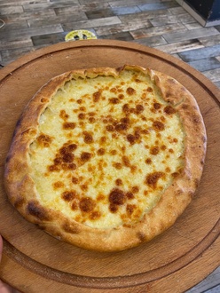 Kaşarlı Trabzon Usulü (Yuvarlak) Pide görseli