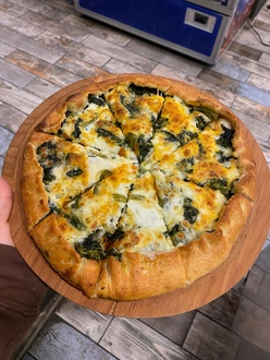 Ispanaklı Trabzon Usulü (Yuvarlak) Pide görseli