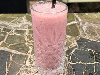 Orman Meyveli Smoothie görseli