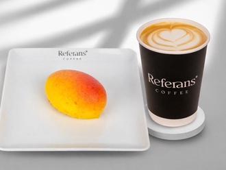 Cedric Grolet Mango & Caffe Latte görseli