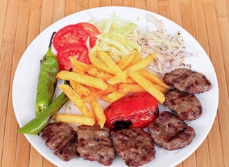 Köfte & Sucuk Karışık görseli