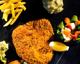 Kıtır Soğanlı Tavuk Schnitzel görseli