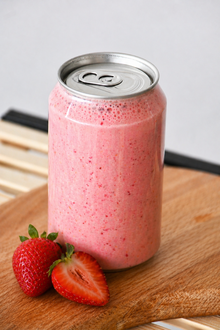 Çilek Smoothie 330 Ml (Protein Tozu İlaveli Seçenek) görseli