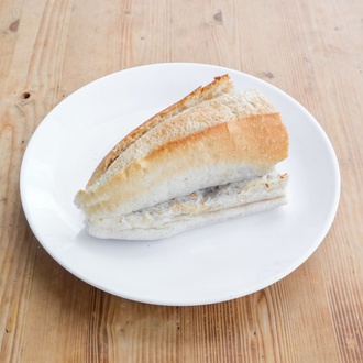 Yarım Ekmek Arası Köfte görseli