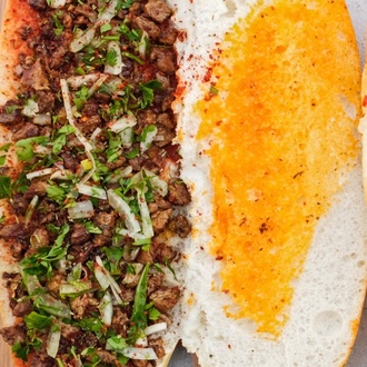 Tam Ekmek Arası Tavuk Biftek görseli