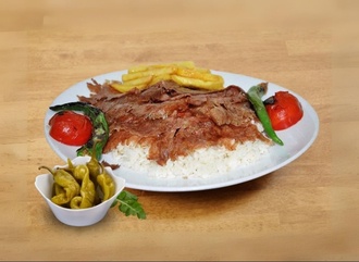 Pilav Üstü Et Döner görseli