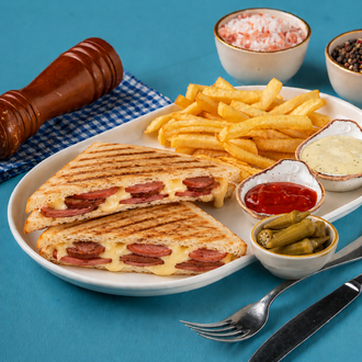 Karışık Tost görseli