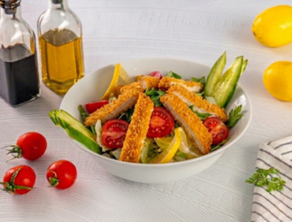 Çıtır Tavuk Salata görseli