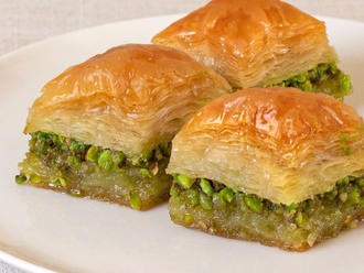 Fıstıklı Baklava (4 Dilim) görseli