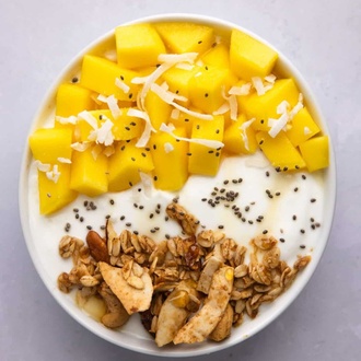Tropikal Ananas Bowl görseli