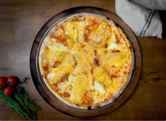 Dört Peynirli Pizza görseli