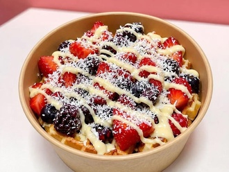 Orman Meyveli Kova Waffle görseli