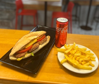 Yarım Ekmek Arası Köfte Menü görseli