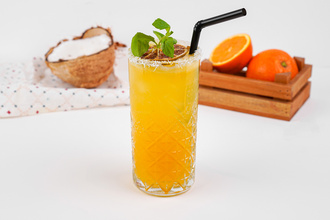 Coconut Lime Cooler görseli