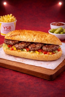 Yarım Ekmek Kasap Köfte görseli
