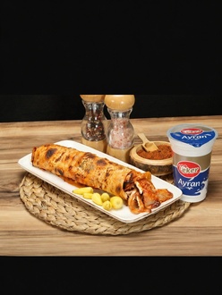 Hatay Usulu Tavuk Döner Dürüm+ Tek Ayran görseli