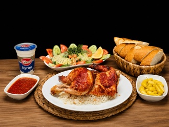 Çakraz Kızarmış Yarım Piliç + Ayran görseli