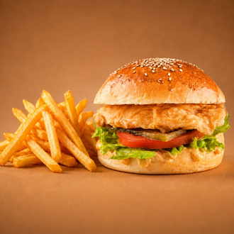 Crispy Chicken Burger görseli