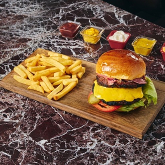 Marie Special Burger görseli
