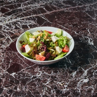 Bocconcini Peynirli Salata görseli