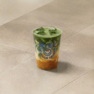 Ice Mango Matcha Latte (14 Oz) görseli
